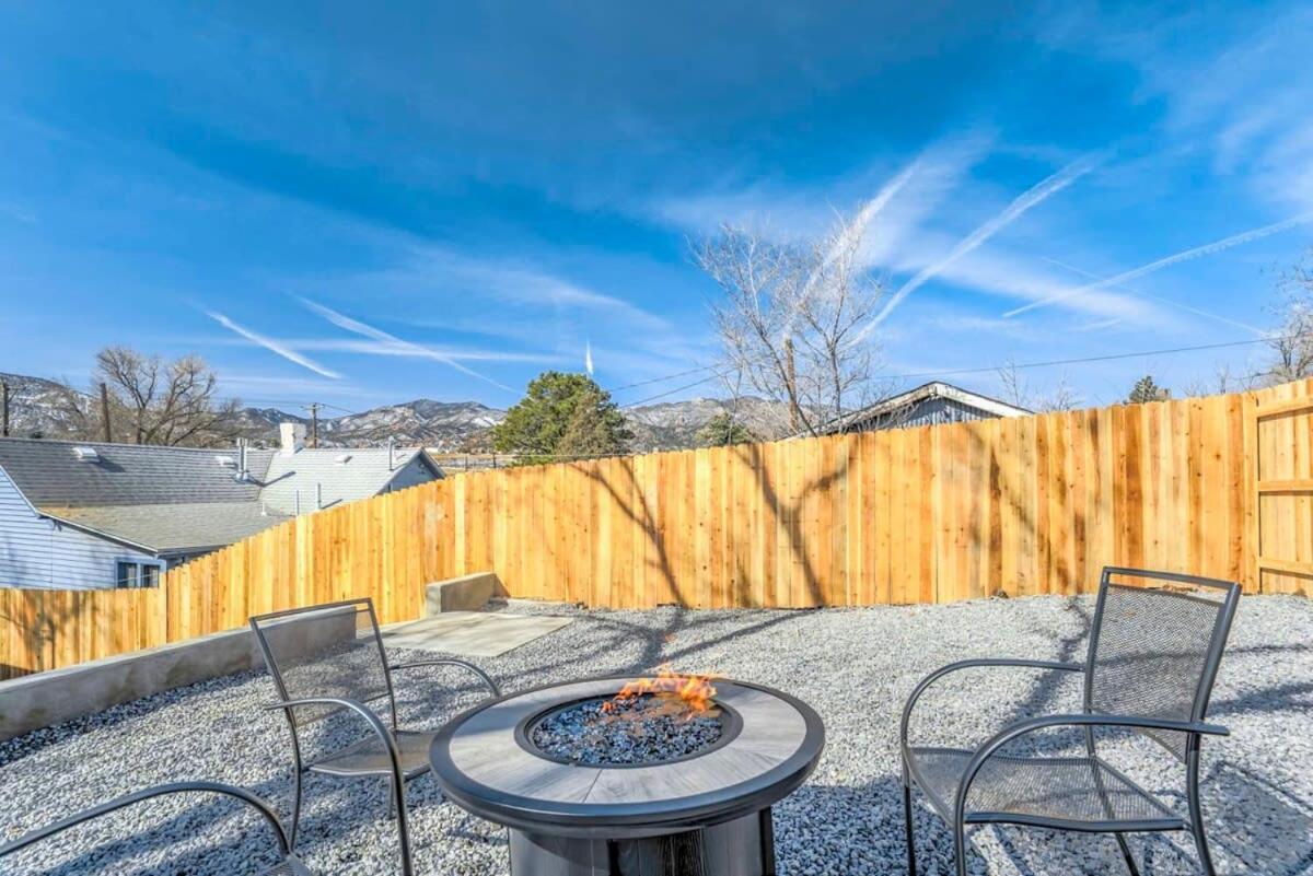 Villa Mountainviews Firepit Smarttv Ac Wd Selfentry Colorado Springs Esterno foto